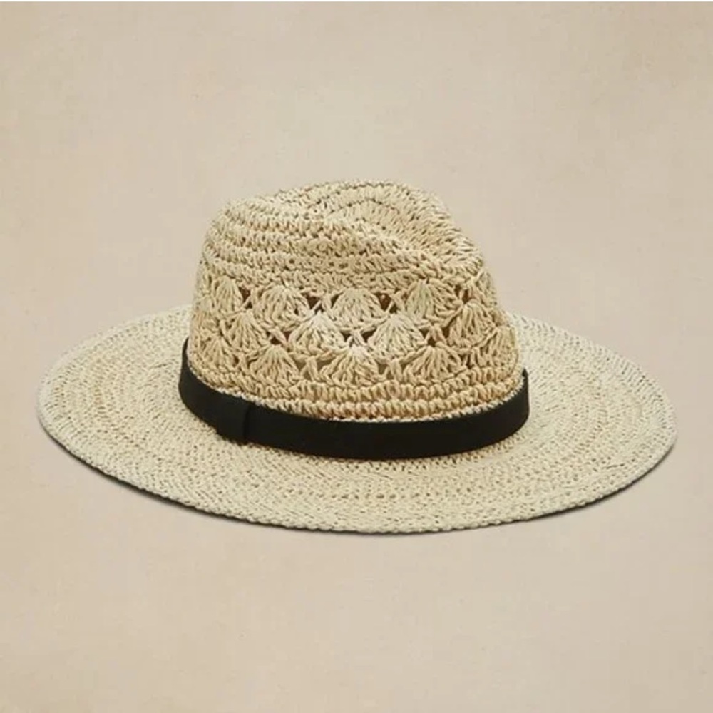 Banana Republic Raffia Woven Brimmed Straw Sun Hat
